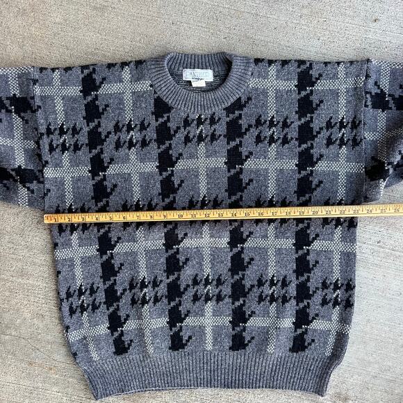 Vintage Panther Gray Black Houndstooth Plaid Wool Alpaca Mohair Sweater MEDIUM? - Picture 6 of 8